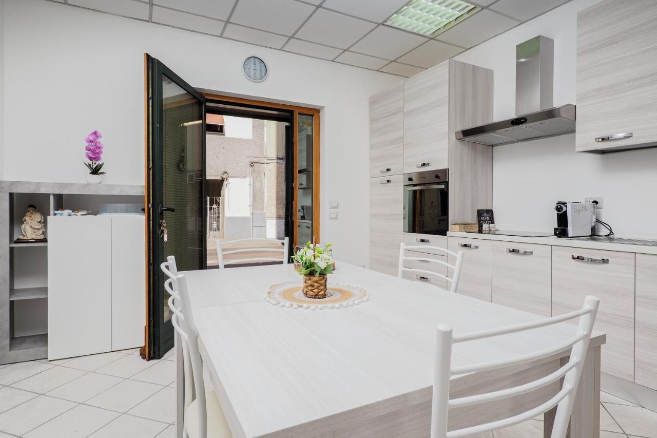 Saint Simplicio House Apartment Olbia Exterior photo