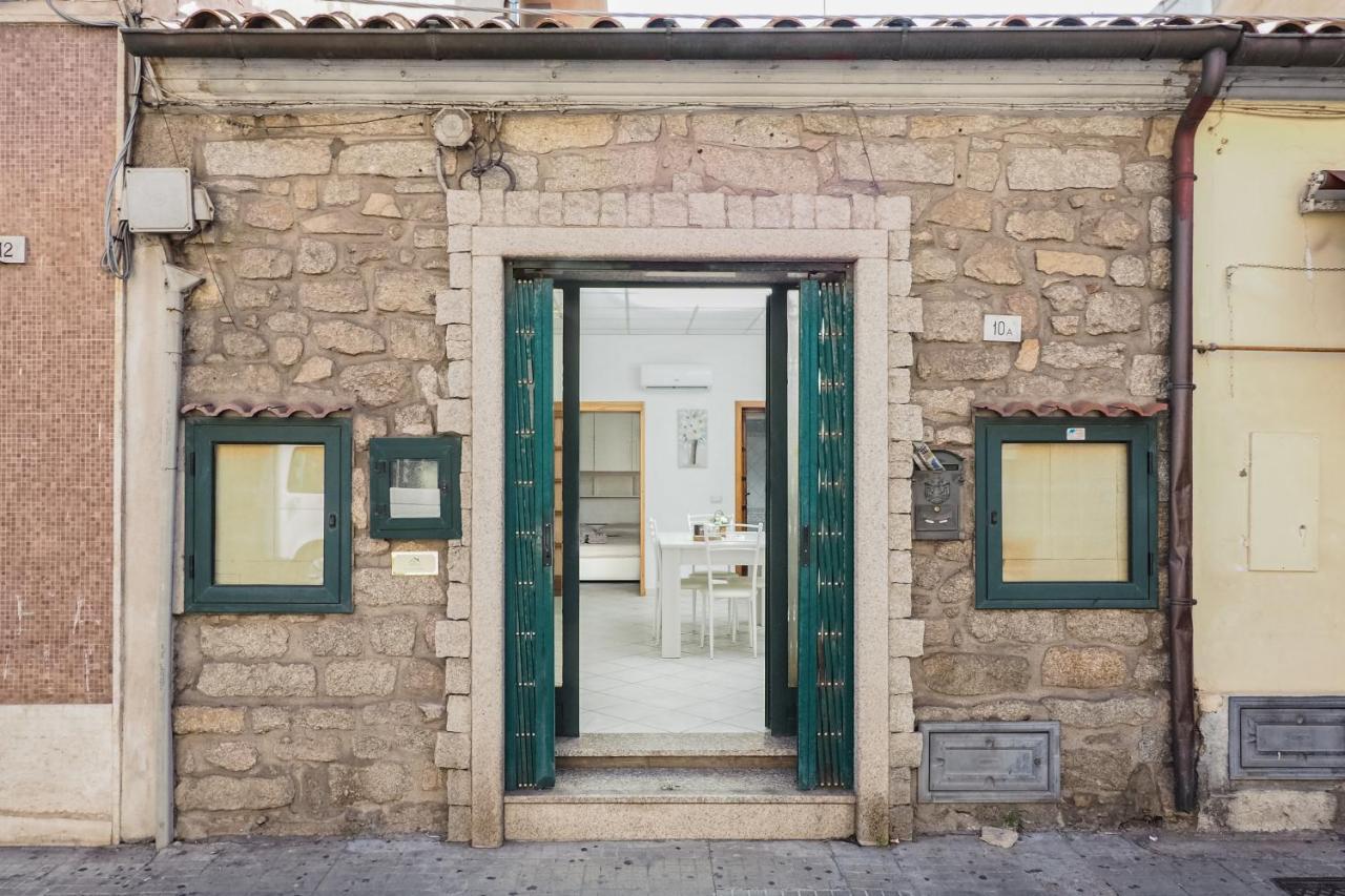 Saint Simplicio House Apartment Olbia Exterior photo
